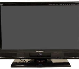 実際に不用品・廃品として買取した三菱レコーダー内蔵液晶テレビの写真