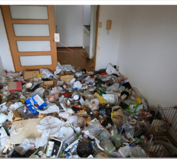 大量の不用品回収（ゴミ屋敷） 撤去後の写真