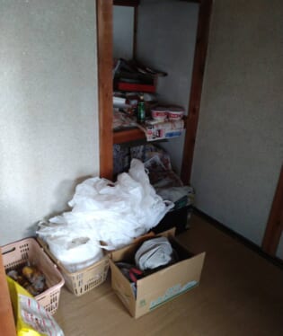 奈良県奈良市 T様の不用品回収作業前のご自宅の写真