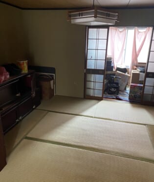 大阪府大阪市生野区 A様の不用品回収作業前のご自宅の写真
