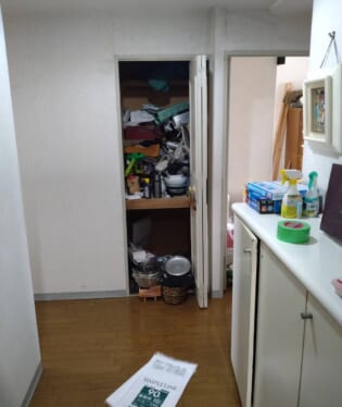 奈良県生駒郡斑鳩町 H様の不用品回収作業前のご自宅の写真