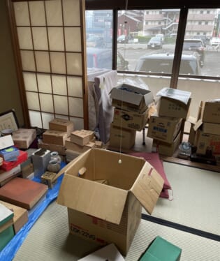 奈良県奈良市	Y様の不用品回収作業前のご自宅の写真