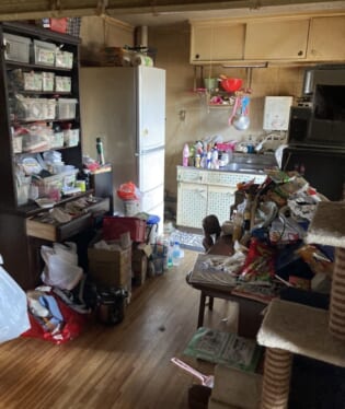 奈良県橿原市 K様の不用品回収作業前のご自宅の写真