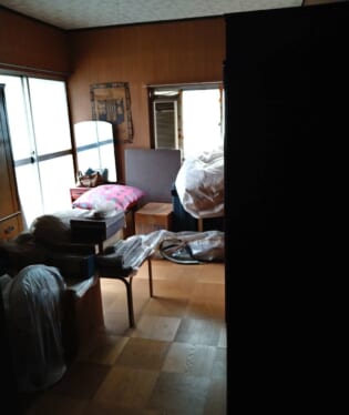 大阪府柏原市 B様の不用品回収作業前のご自宅の写真