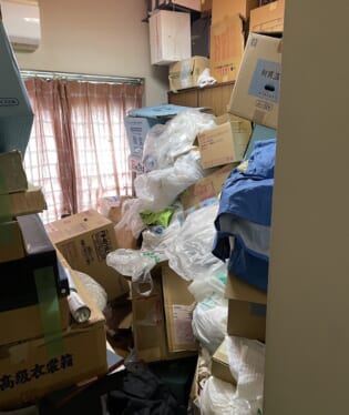 大阪府南河内郡太子町 R様の不用品回収作業前のご自宅の写真