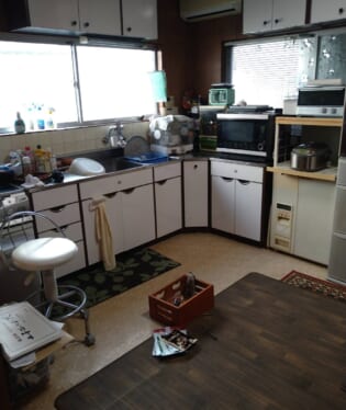 大阪府豊能郡能勢町 H様の遺品整理作業前のご自宅の写真