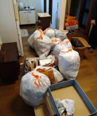 大阪府大阪市東成区 E様の不用品回収作業前のご自宅の写真
