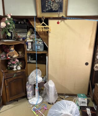 奈良県天理市 F様の遺品整理作業前のご自宅の写真