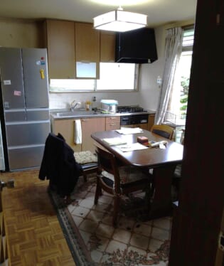 奈良県橿原市 H様の不用品回収作業前のご自宅の写真