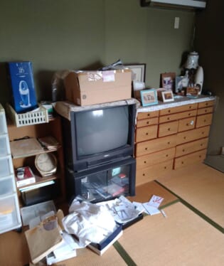奈良県磯城郡川西町 Y様の不用品回収作業前のご自宅の写真