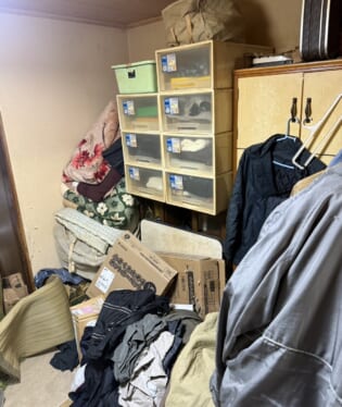 大阪府大阪狭山市 F様の不用品回収作業前のご自宅の写真