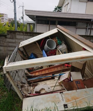 大阪府大東市 Y様の不用品回収作業前のご自宅の写真