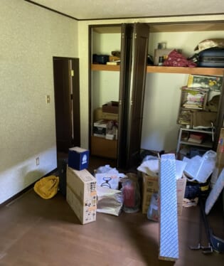 大阪府交野市 F様の不用品回収作業前のご自宅の写真