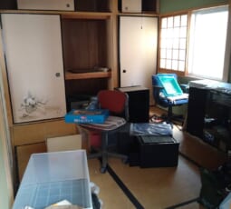 一軒家丸ごと片付け・生前整理 作業前の写真