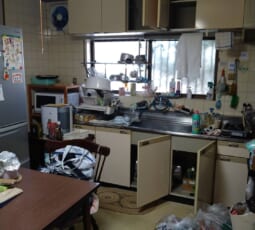 遺品整理 作業前の写真
