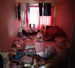 汚部屋片付け 作業前の写真