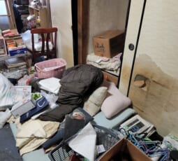 ゴミ屋敷片付け 作業前の写真