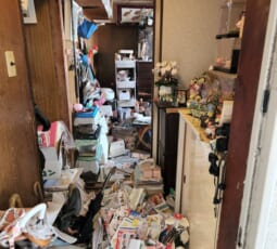 ゴミ屋敷 作業前の写真