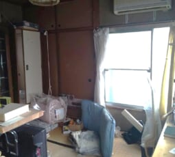 不用品回収　 作業前の写真