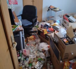 汚部屋 作業前の写真