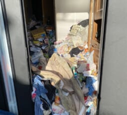 ゴミ屋敷片付け 作業前の写真