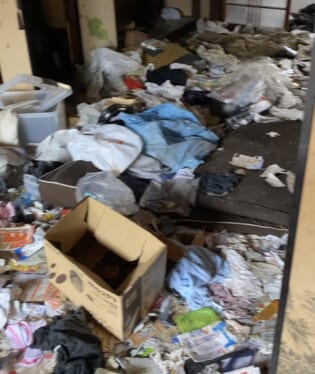 京都 B様のゴミ屋敷片付け前のご自宅の写真