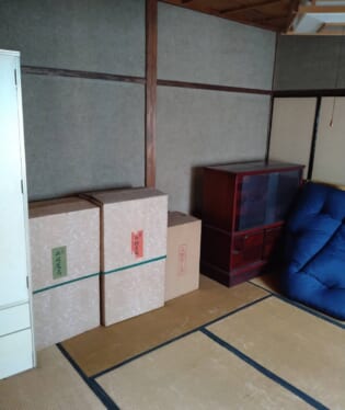 大阪府摂津市 I様の遺品整理作業前のご自宅の写真