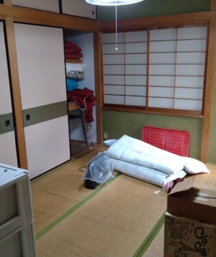 奈良県大和郡山市 J様の不用品回収作業前のご自宅の写真
