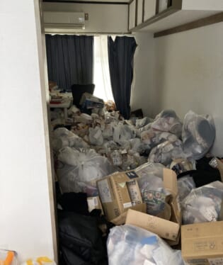 大阪府大阪市住吉区 G様の不用品回収作業前のご自宅の写真