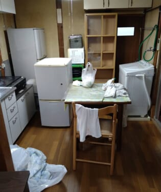 大阪府枚方市 T様の不用品回収作業前のご自宅の写真