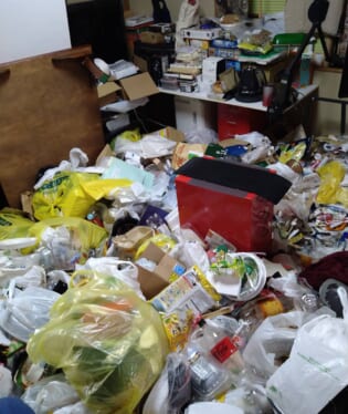 京都府木津川市 U様の不用品回収作業前のご自宅の写真