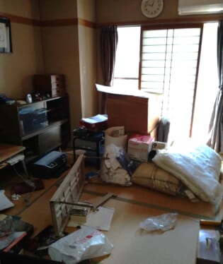 奈良県吉野郡吉野町 F様の不用品回収作業前のご自宅の写真
