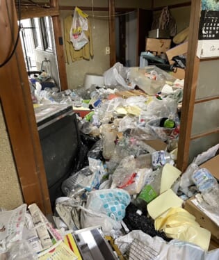京都 N様のゴミ屋敷片付け前のご自宅の写真
