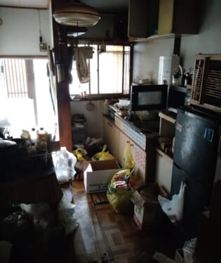 奈良県五條市 E様の遺品整理作業前のご自宅の写真