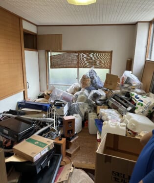 奈良県奈良市 I様の不用品回収作業前のご自宅の写真