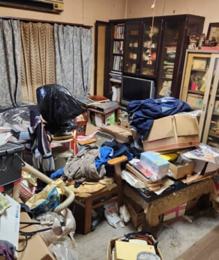 大阪府高槻市 U様の遺品整理作業前のご自宅の写真