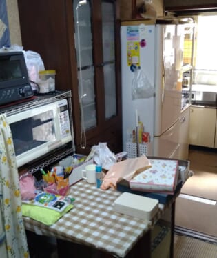 大阪府東大阪市 R様の不用品回収作業前のご自宅の写真