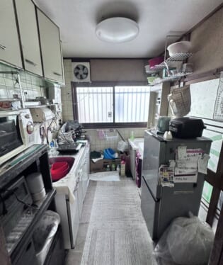 大阪府大阪市西成区 D様の不用品回収作業前のご自宅の写真