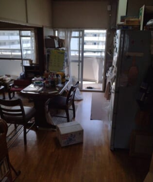 大阪府大阪市浪速区 G様の不用品回収作業前のご自宅の写真