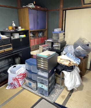 大阪府東大阪市 R様の不用品回収作業前のご自宅の写真