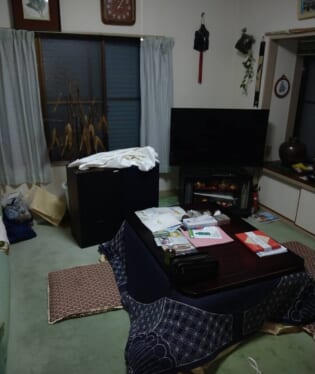 奈良県奈良市 B様の不用品回収作業前のご自宅の写真