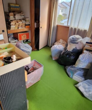 奈良県橿原市J様の不用品回収作業前のご自宅の写真