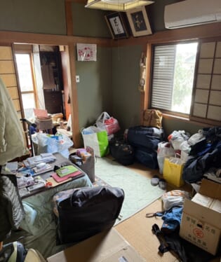 奈良県北葛城郡河合町 B様の不用品回収作業前のご自宅の写真