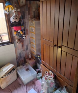 大阪府八尾市 E様の不用品回収作業前のご自宅の写真