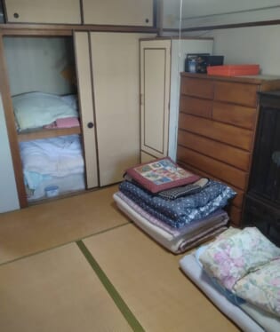 大阪府大阪市浪速区 J様の不用品回収作業前のご自宅の写真