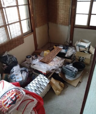 大阪府箕面市 N様の不用品回収作業前のご自宅の写真