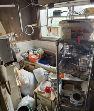 大阪府大阪市鶴見区 S様の不用品回収作業前のご自宅の写真