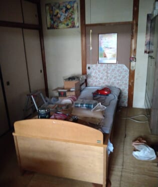 大阪府交野市 Z様の遺品整理作業前のご自宅の写真