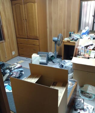 大阪府箕面市 T様の不用品回収作業前のご自宅の写真