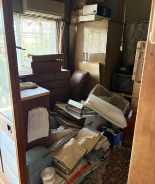 大阪府池田市 E様の不用品回収作業前のご自宅の写真